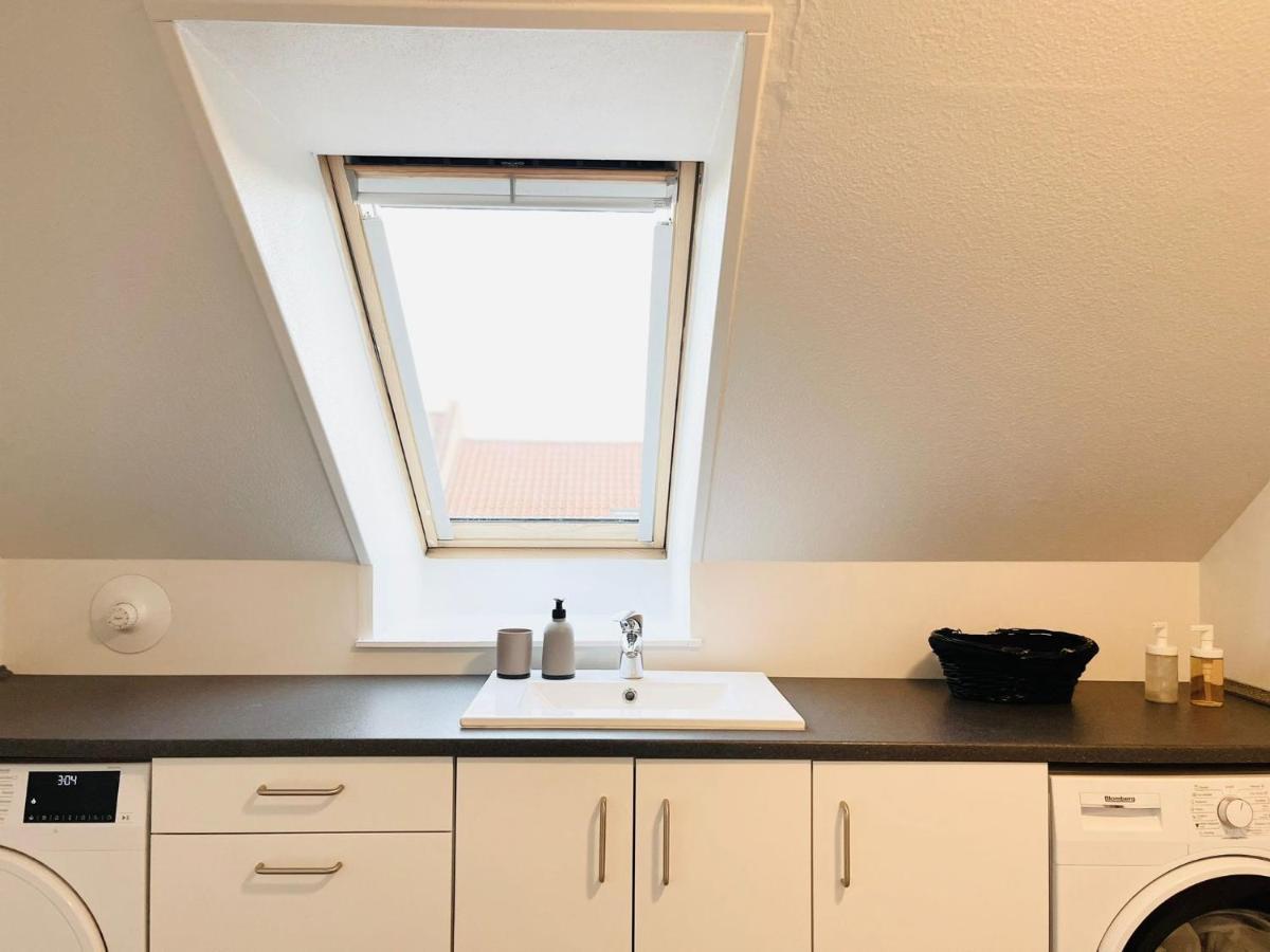 Scandinavian Apartment Hotel - Lunden 1 - Central 3 Bedroom Apartment On Two Floors هورسينس المظهر الخارجي الصورة