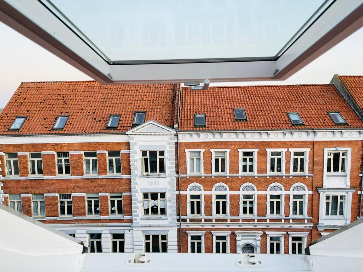Scandinavian Apartment Hotel - Lunden 1 - Central 3 Bedroom Apartment On Two Floors هورسينس المظهر الخارجي الصورة