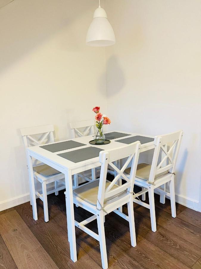 Scandinavian Apartment Hotel - Lunden 1 - Central 3 Bedroom Apartment On Two Floors هورسينس المظهر الخارجي الصورة